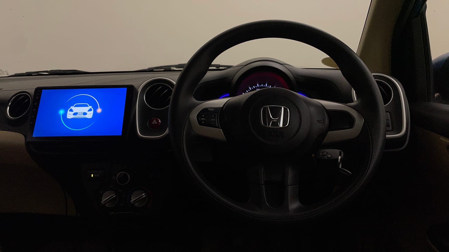 Used 2014 Honda Mobilio S Petrol Petrol Manual interior STEERING VIEW