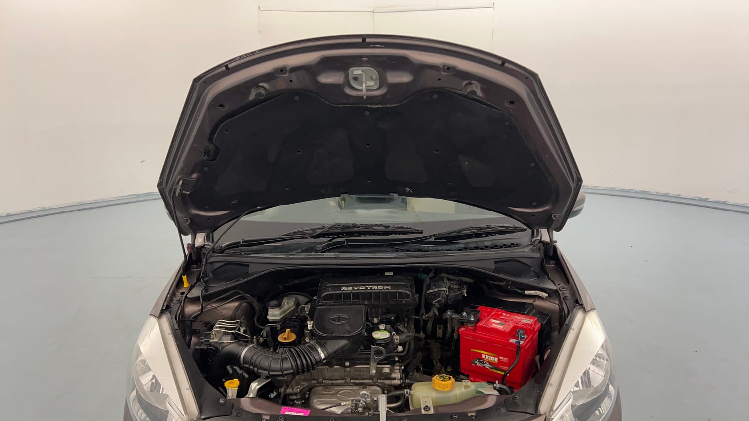 Used 2017 Tata Tiago Revotron XZ Petrol Manual engine ENGINE & BONNET OPEN FRONT VIEW