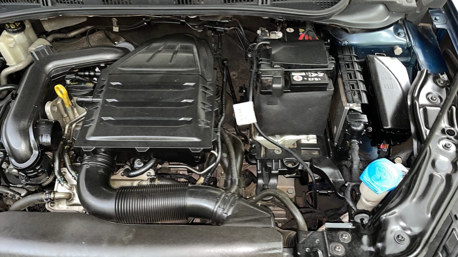 Used 2024 Volkswagen Virtus Highline 1.0 TSI AT Petrol Automatic engine ENGINE LEFT SIDE VIEW