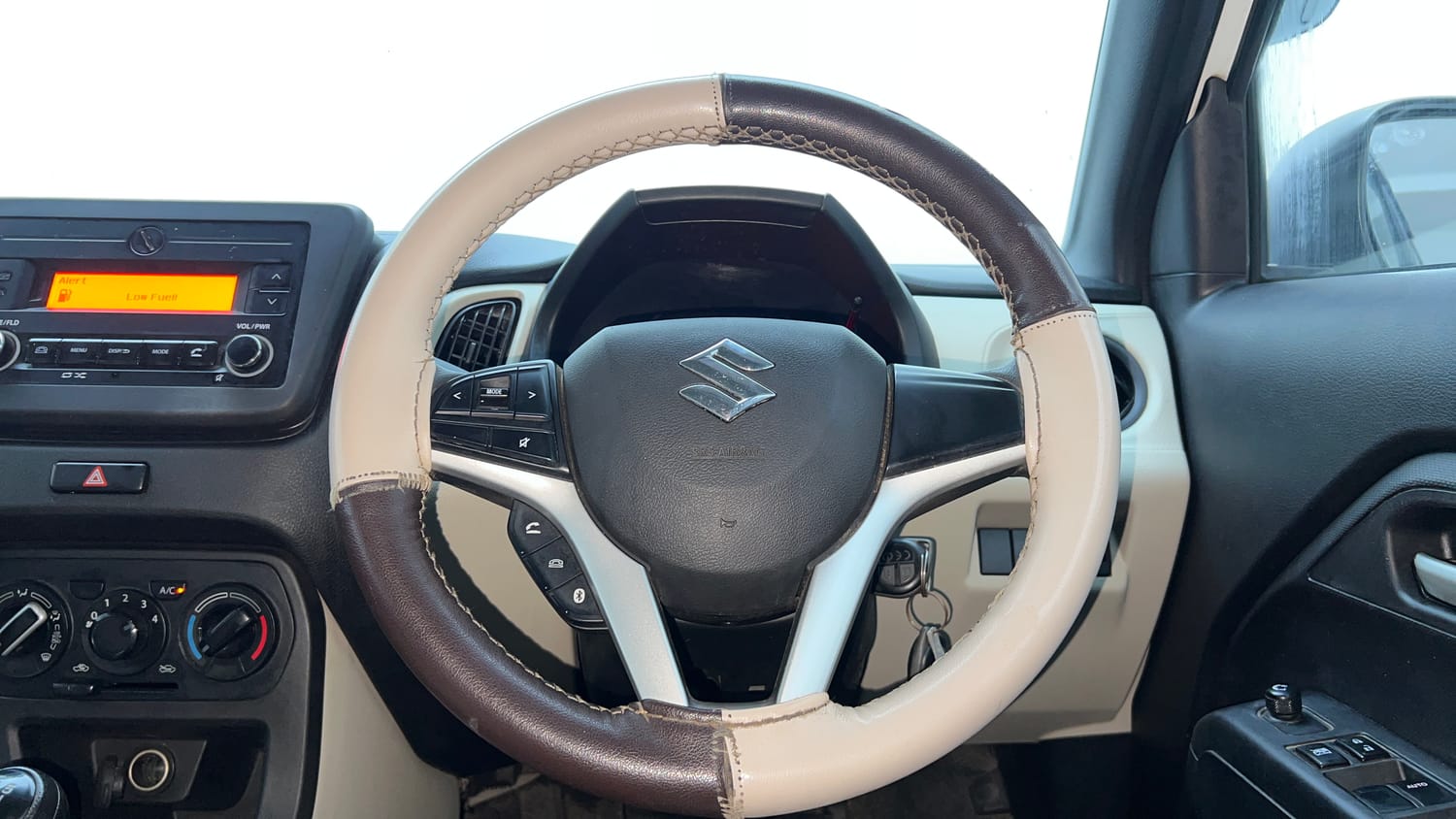 Used 2019 Maruti Suzuki Wagon R VXi 1.2 Petrol Manual interior STEERING VIEW