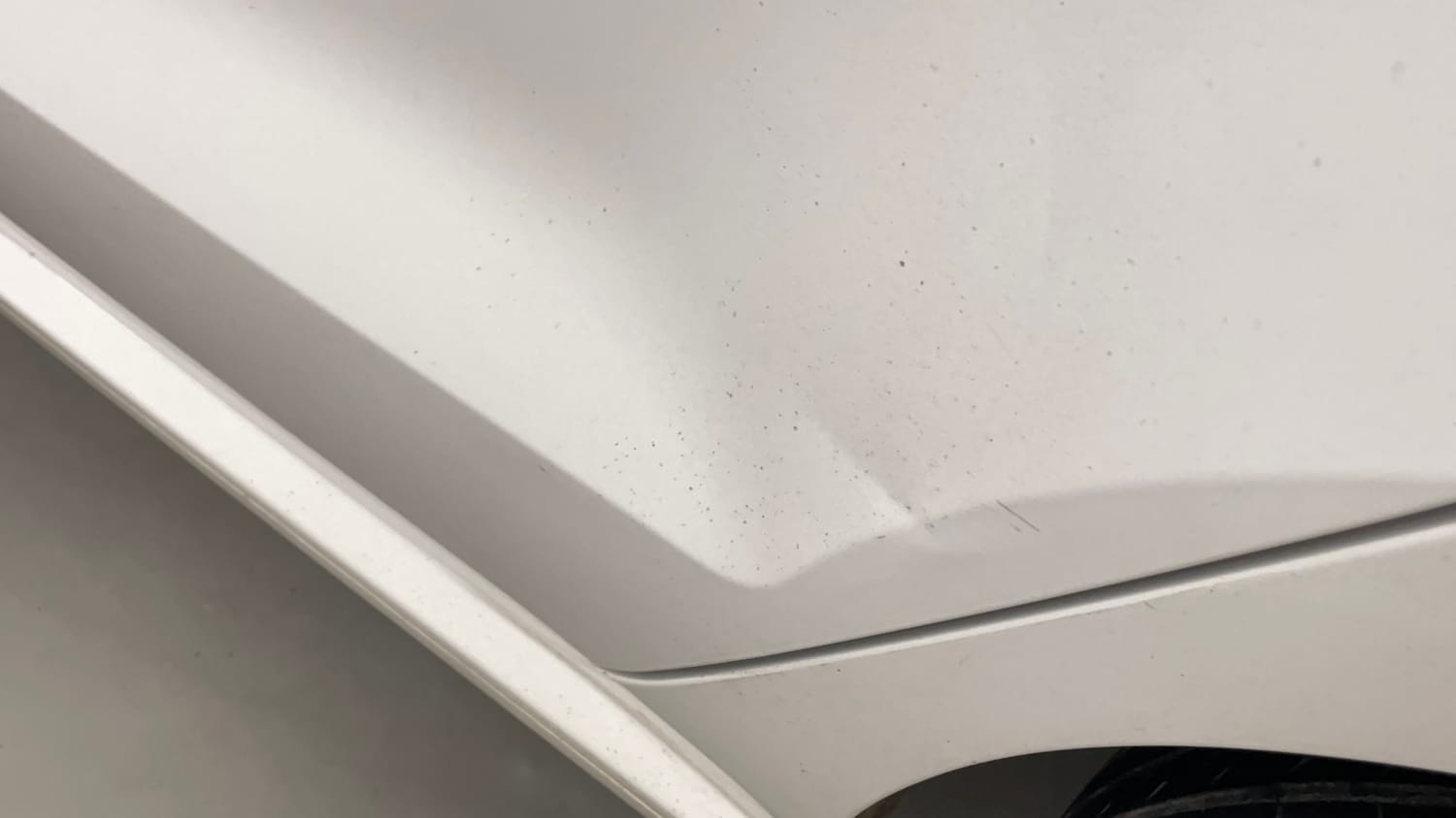 Used 2014 Volkswagen Polo Highline1.5L (D) Diesel Manual dents MINOR DENT