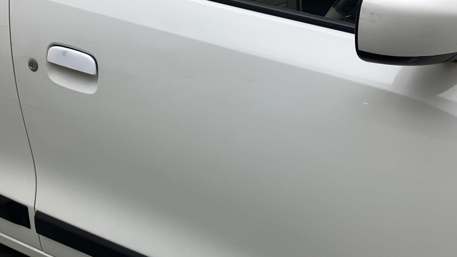Used 2019 Maruti Suzuki Wagon R VXi 1.2 Petrol Manual dents MINOR SCRATCH