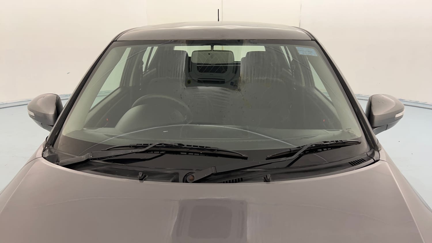 Used 2013 Maruti Suzuki Swift VXi Petrol Manual exterior FRONT WINDSHIELD VIEW