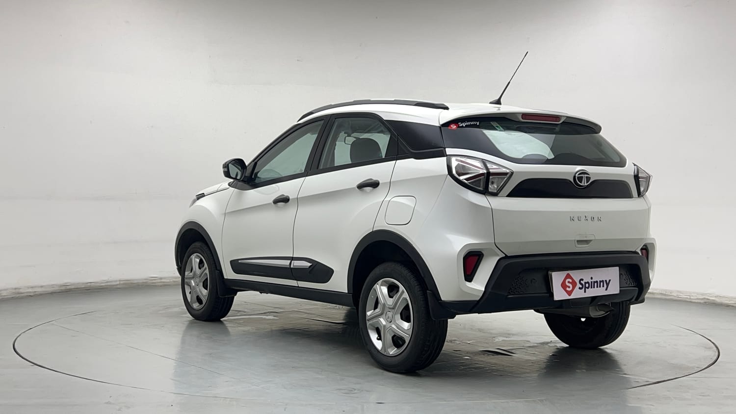 Used 2022 Tata Nexon XM Petrol Manual exterior LEFT REAR CORNER VIEW