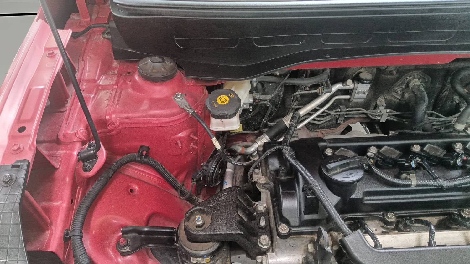 Used 2022 Hyundai Venue SX 1.2 Petrol Petrol Manual engine ENGINE RIGHT SIDE VIEW
