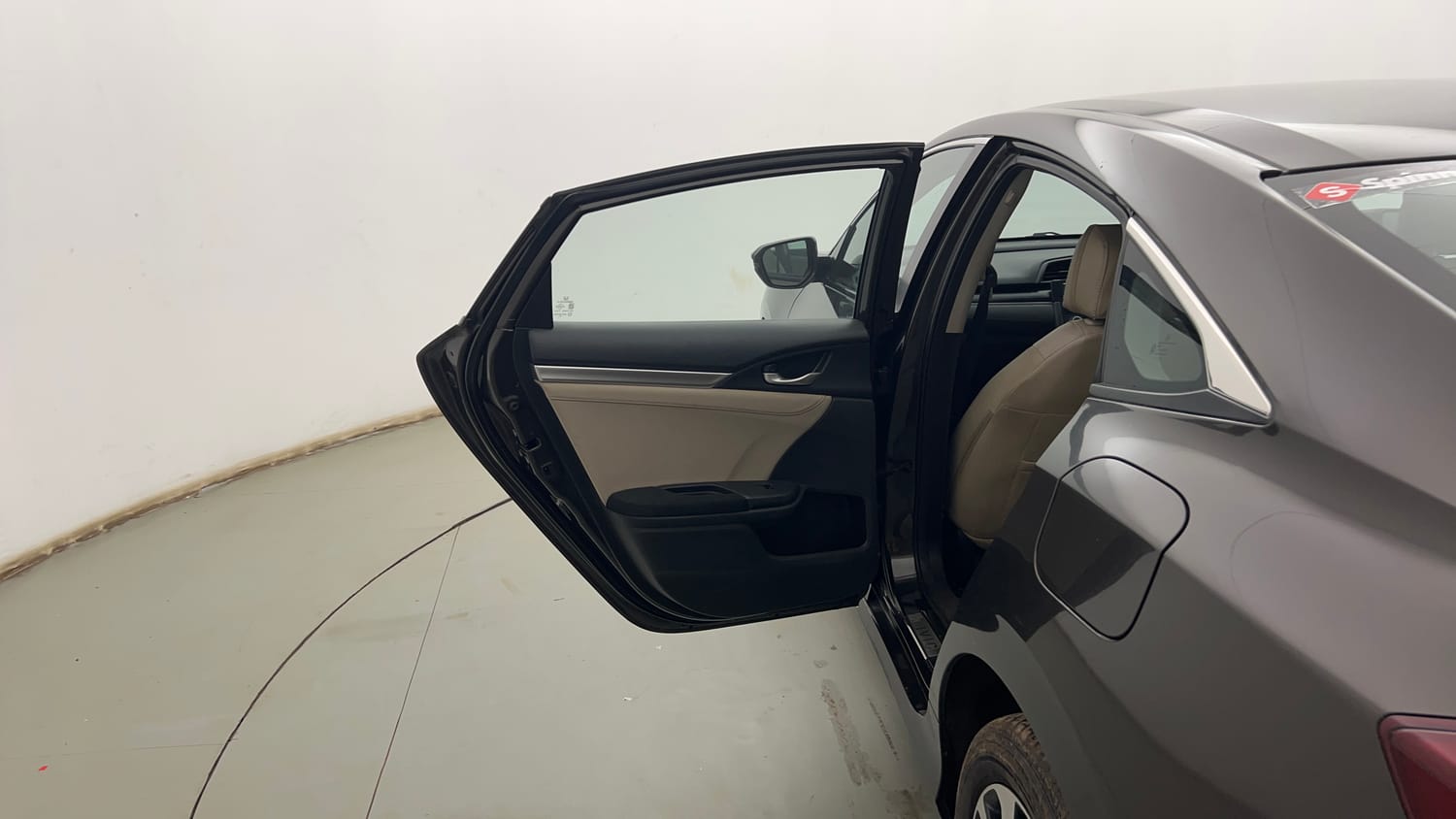 Used 2019 Honda Civic V CVT Petrol Petrol Automatic interior LEFT REAR DOOR OPEN VIEW