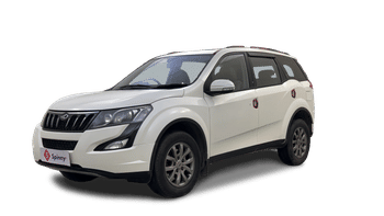 Used 2017 Mahindra XUV500 W10 AT Diesel Automatic Image