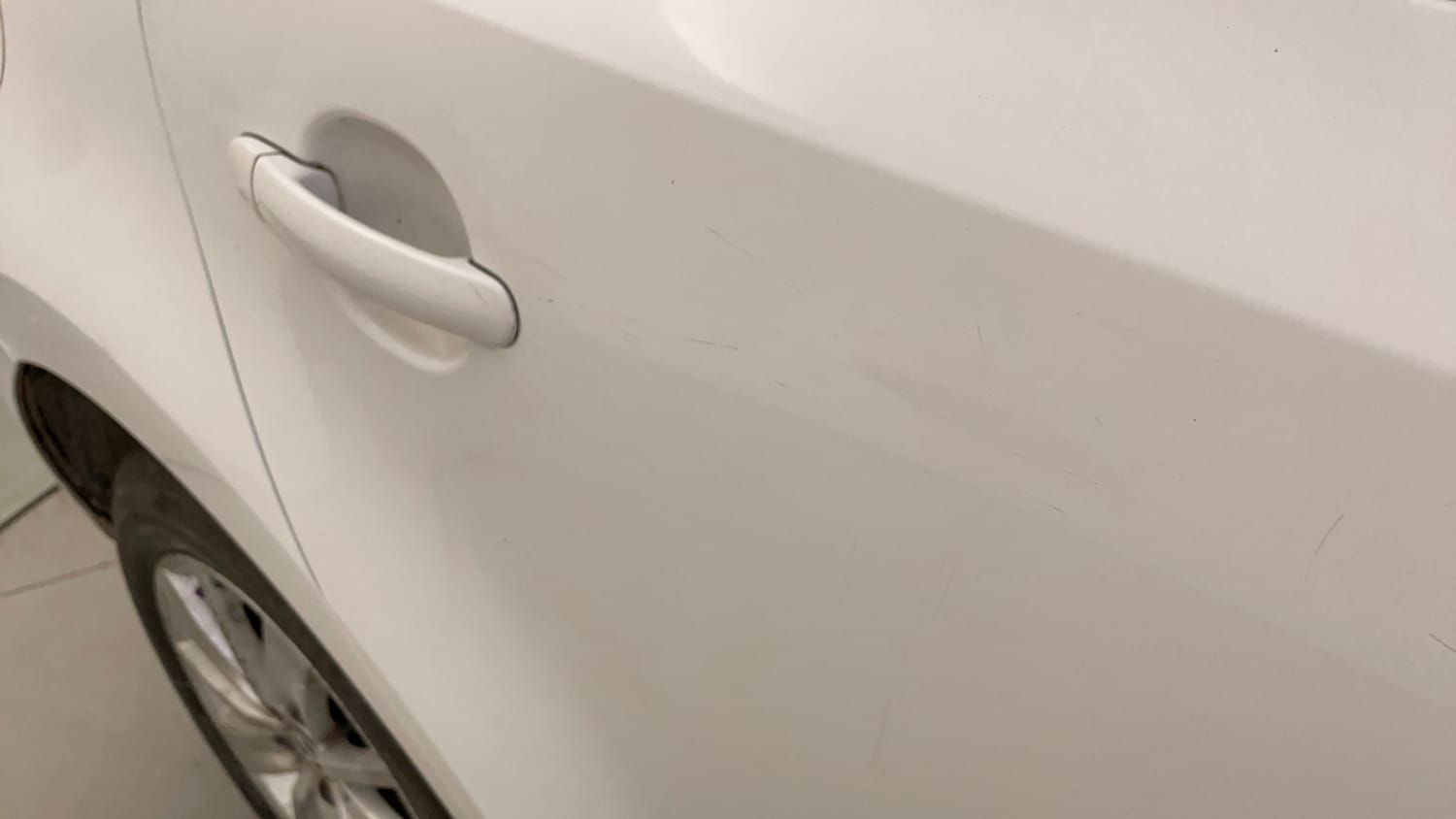 Used 2014 Volkswagen Polo Highline1.5L (D) Diesel Manual dents MINOR SCRATCH