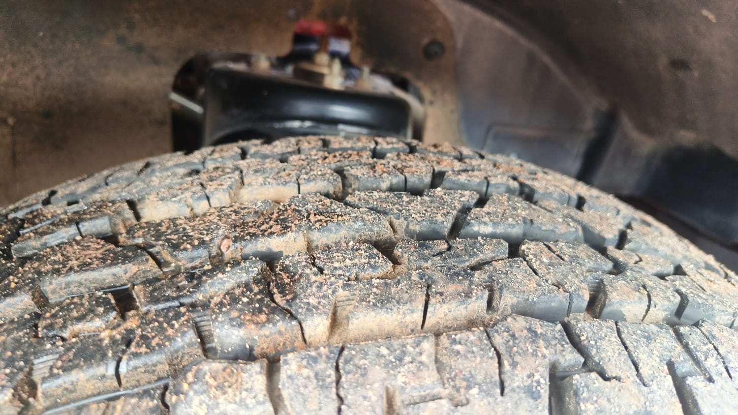 Used 2024 Mahindra Thar LX Hard Top Petrol MT 4WD Petrol Manual tyres RIGHT FRONT TYRE TREAD VIEW