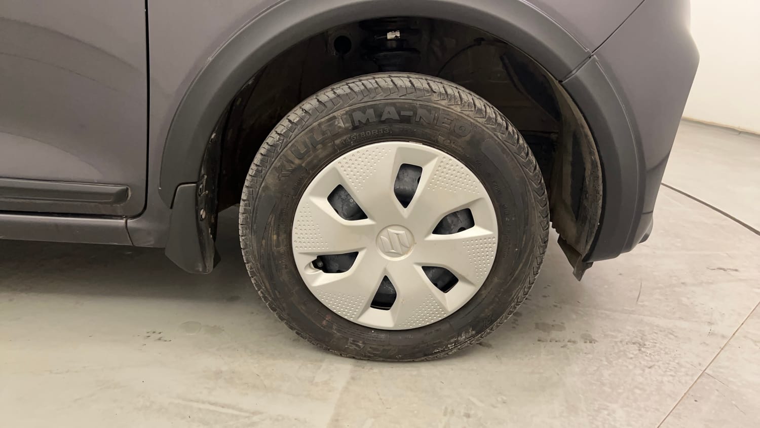 Used 2022 Maruti Suzuki Alto K10 VXi Petrol Manual tyres RIGHT FRONT TYRE RIM VIEW