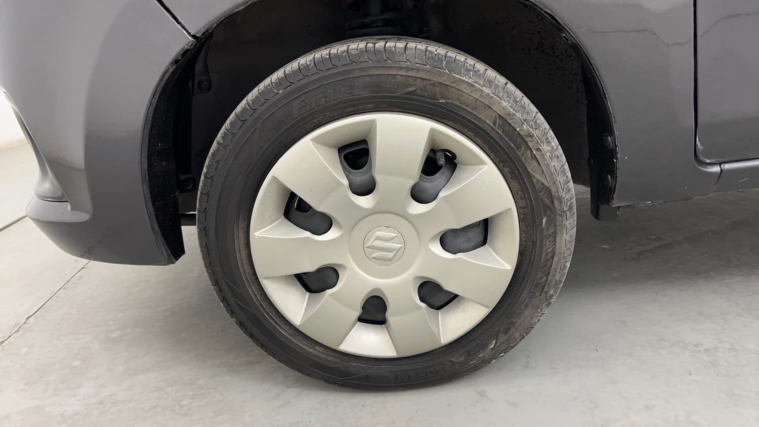 Used 2019 maruti-suzuki Alto K10 VXi (O) AMT Petrol Automatic tyres LEFT FRONT TYRE RIM VIEW