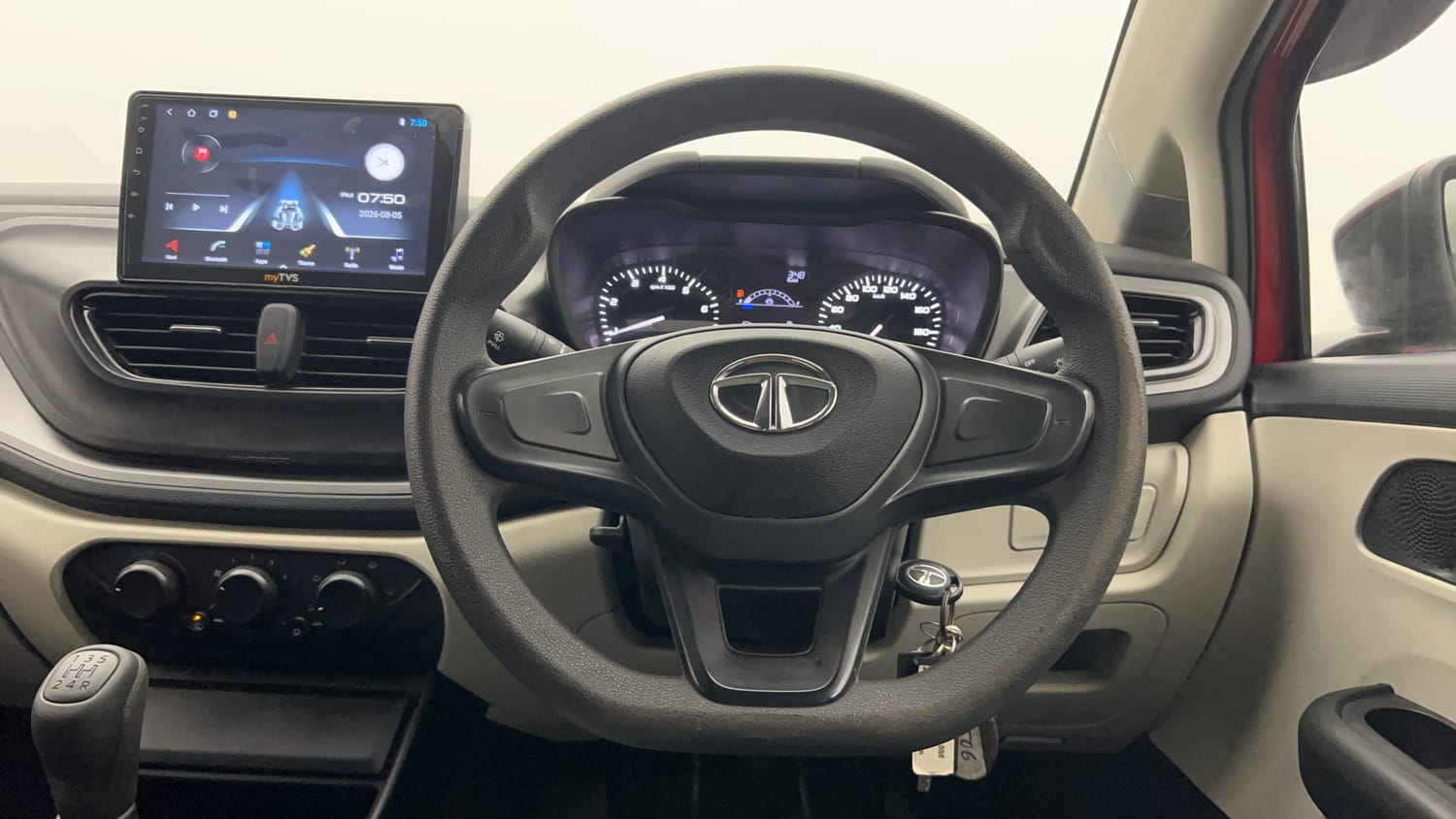 Used 2022 Tata Altroz XE Petrol Petrol Manual interior STEERING VIEW