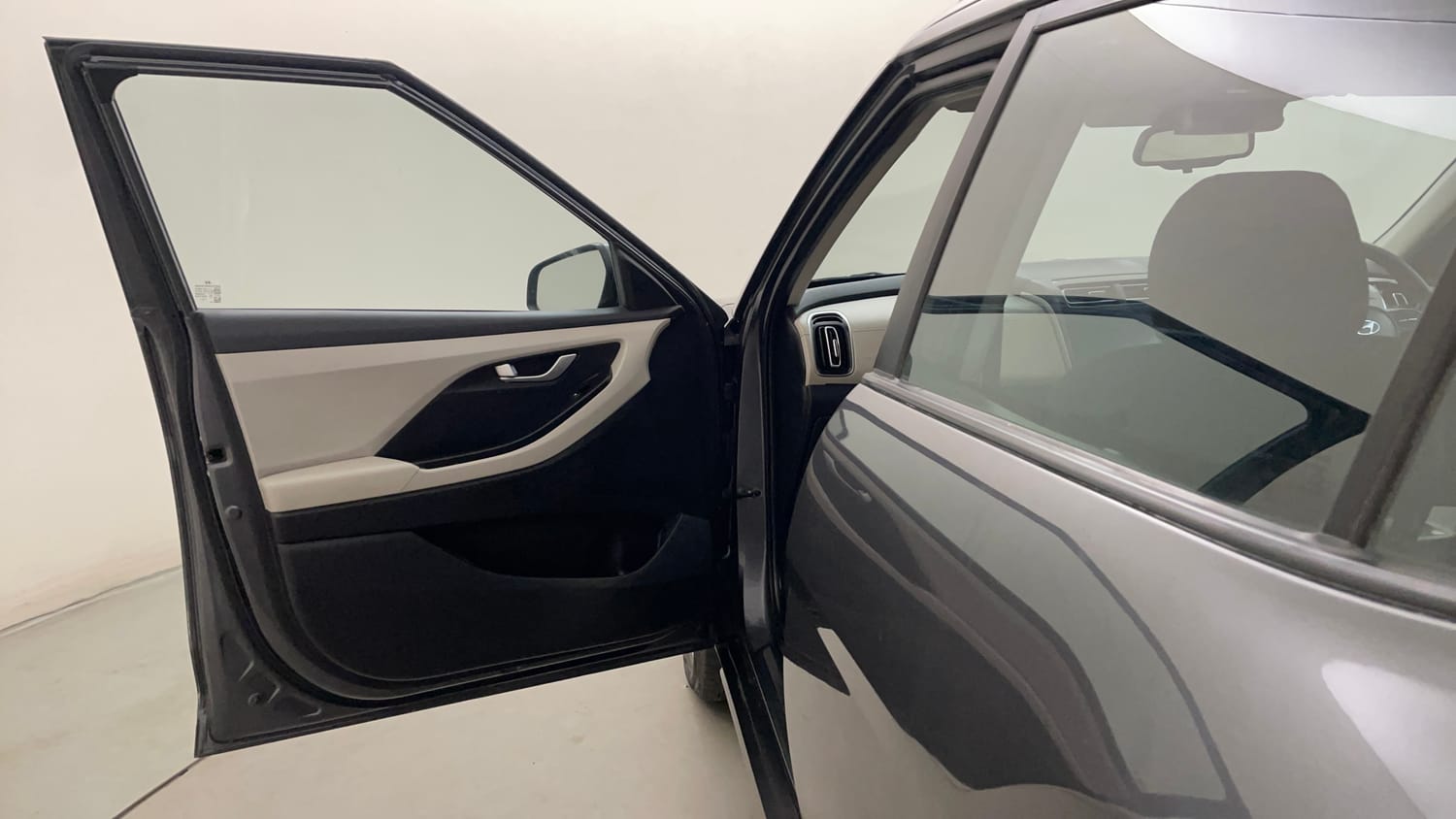 Used 2023 Hyundai Creta SX 1.5 Petrol IVT Petrol Automatic interior LEFT FRONT DOOR OPEN VIEW