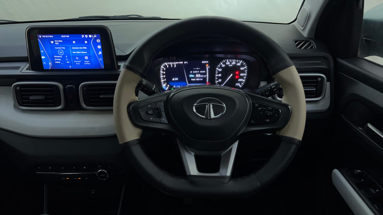 Used 2022 Tata Punch Creative MT Petrol Manual interior STEERING VIEW