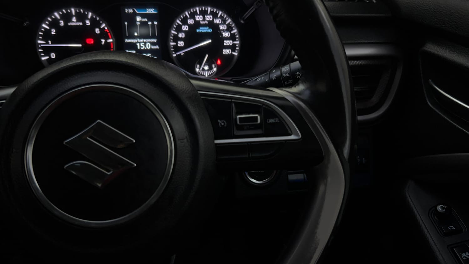 Used 2022 Maruti Suzuki Brezza ZXi Plus Petrol Manual top_features Cruise control