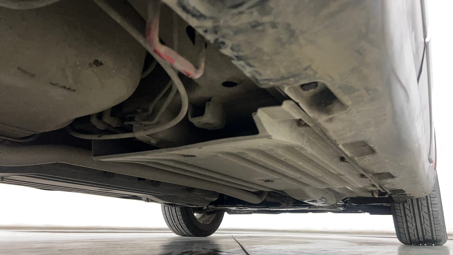 Used 2016 Maruti Suzuki Vitara Brezza [2016-2020] ZDi Plus Diesel Manual extra REAR RIGHT UNDERBODY VIEW