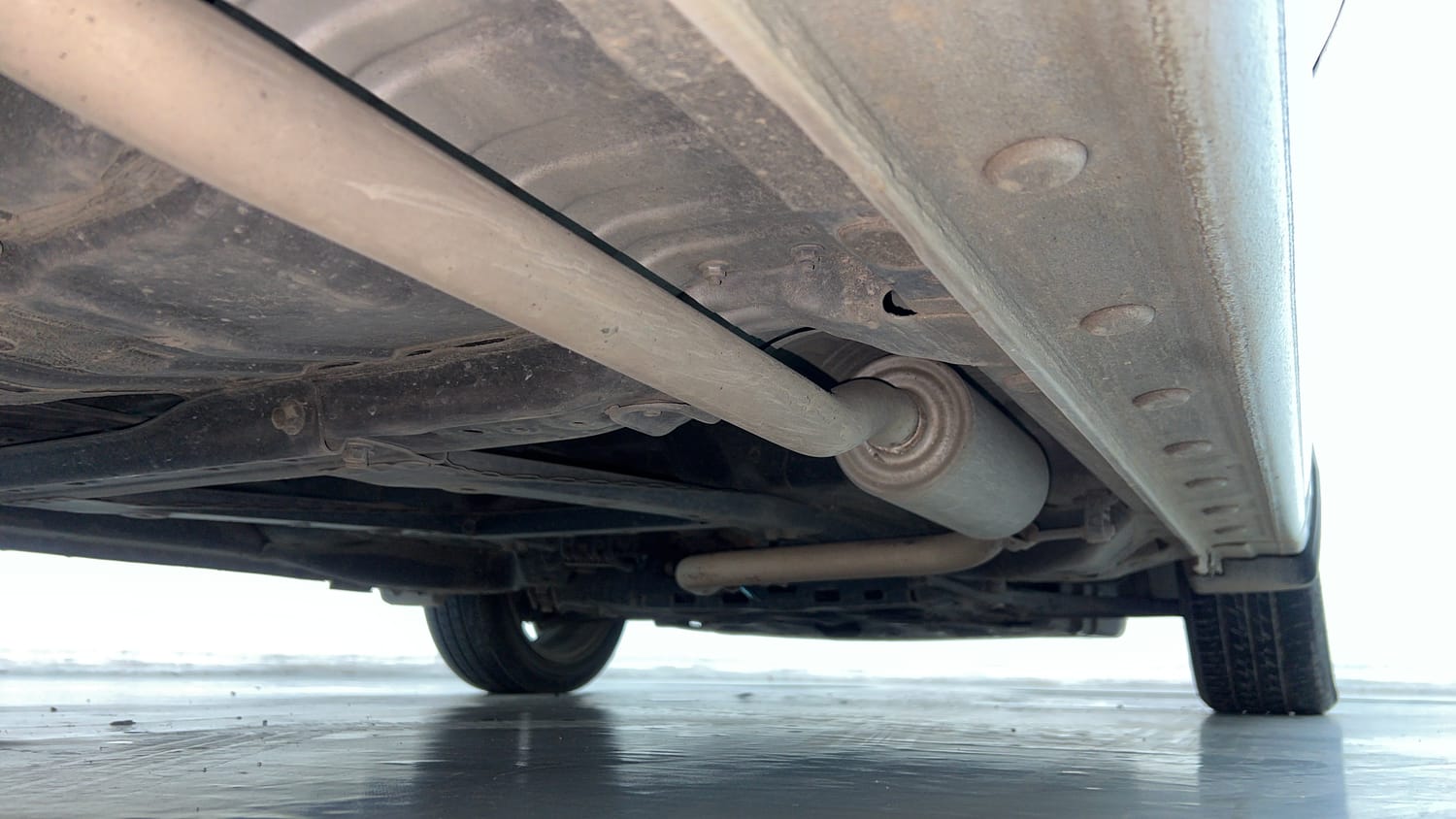 Used 2022 Honda City ZX Petrol Petrol Manual extra REAR RIGHT UNDERBODY VIEW