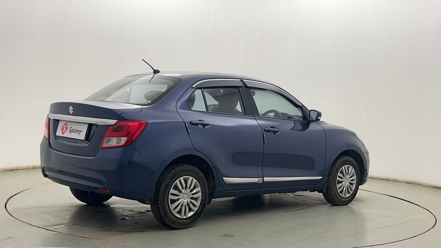 Used 2022 Maruti Suzuki Dzire VXi Petrol Manual exterior RIGHT REAR CORNER VIEW