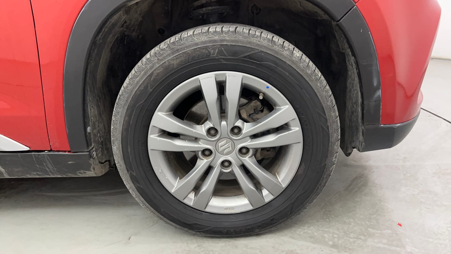 Used 2016 Maruti Suzuki Vitara Brezza [2016-2020] ZDi Plus Diesel Manual tyres RIGHT FRONT TYRE RIM VIEW