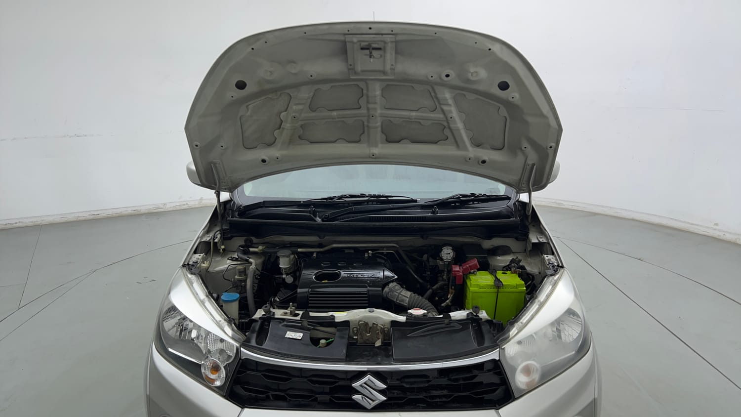 Used 2018 Maruti Suzuki Celerio VXi CNG Cng Manual engine ENGINE & BONNET OPEN FRONT VIEW