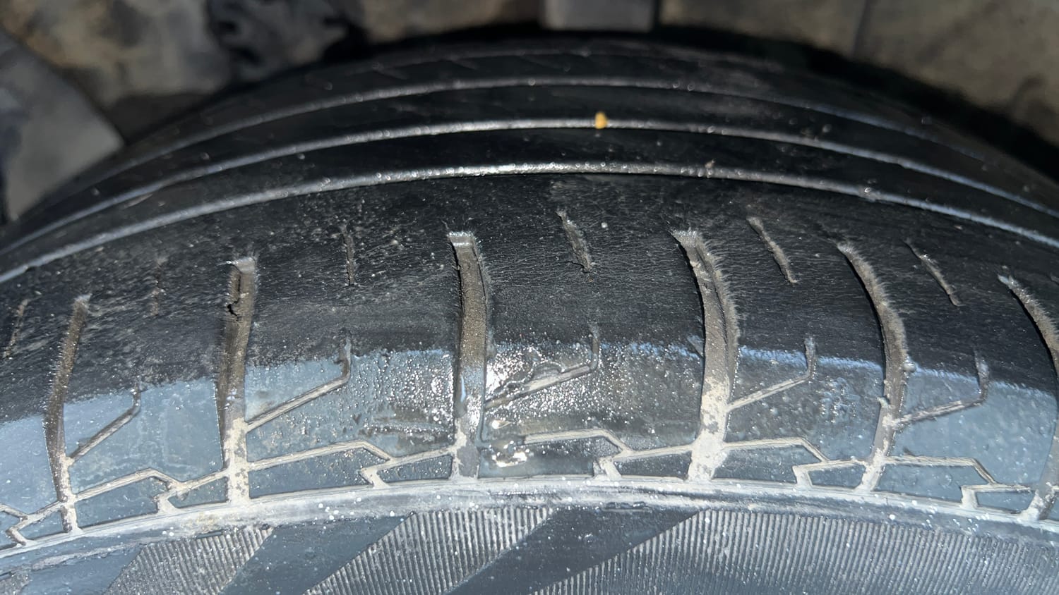 Used 2022 Hyundai Creta SX (O) 1.5 Diesel Diesel Manual tyres LEFT FRONT TYRE TREAD VIEW