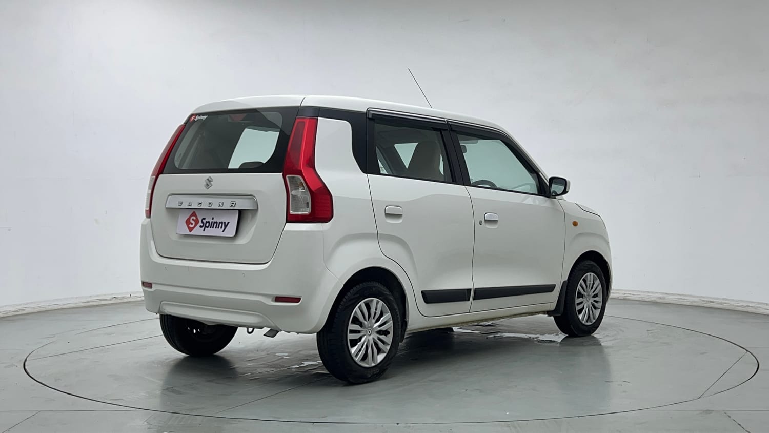 Used 2019 Maruti Suzuki Wagon R VXi 1.2 Petrol Manual exterior RIGHT REAR CORNER VIEW