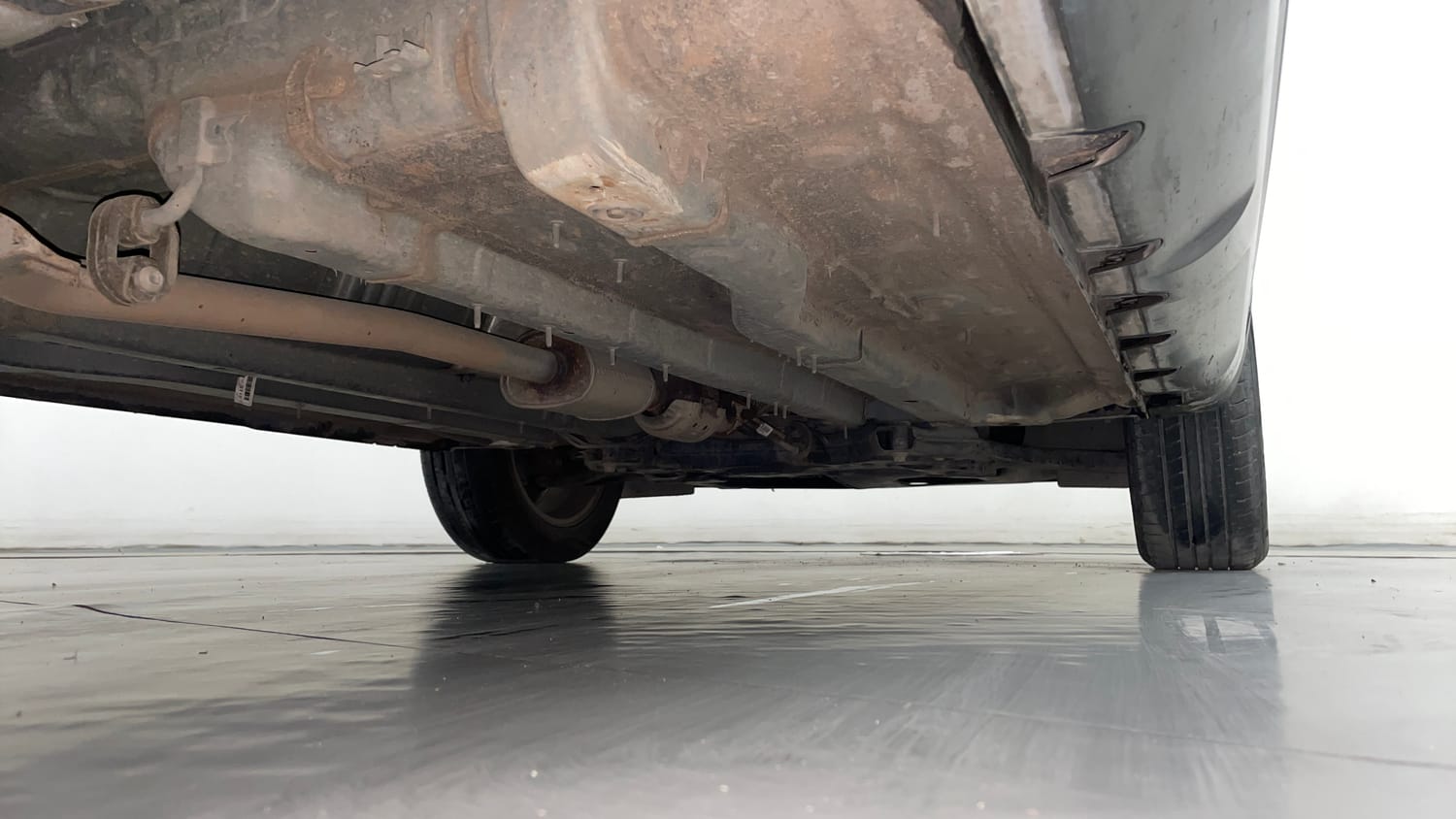Used 2023 Hyundai Creta SX 1.5 Petrol IVT Petrol Automatic extra REAR RIGHT UNDERBODY VIEW