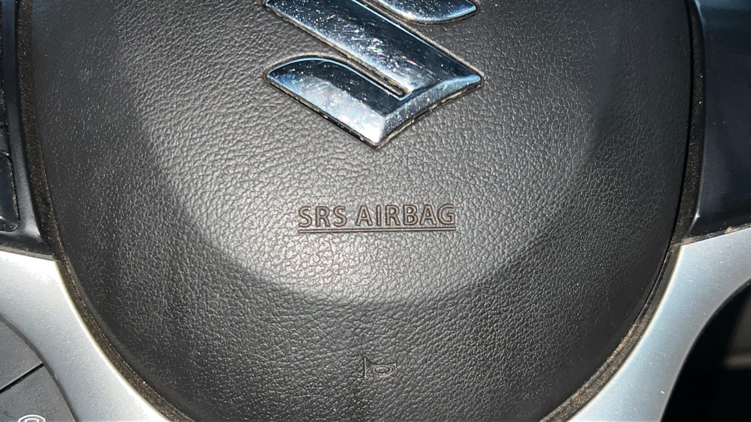Used 2019 Maruti Suzuki Wagon R VXi 1.2 Petrol Manual top_features Airbags