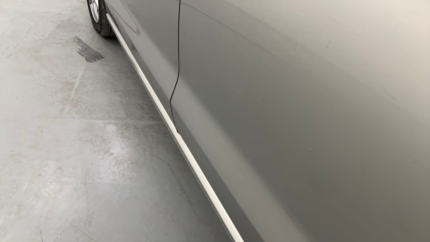 Used 2014 Volkswagen Vento Highline Diesel Diesel Manual dents MINOR SCRATCH