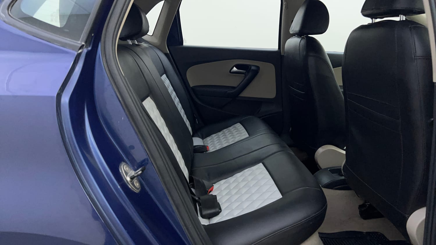 Used 2013 Volkswagen Polo Comfortline 1.2L (P) Petrol Manual interior RIGHT SIDE REAR DOOR CABIN VIEW