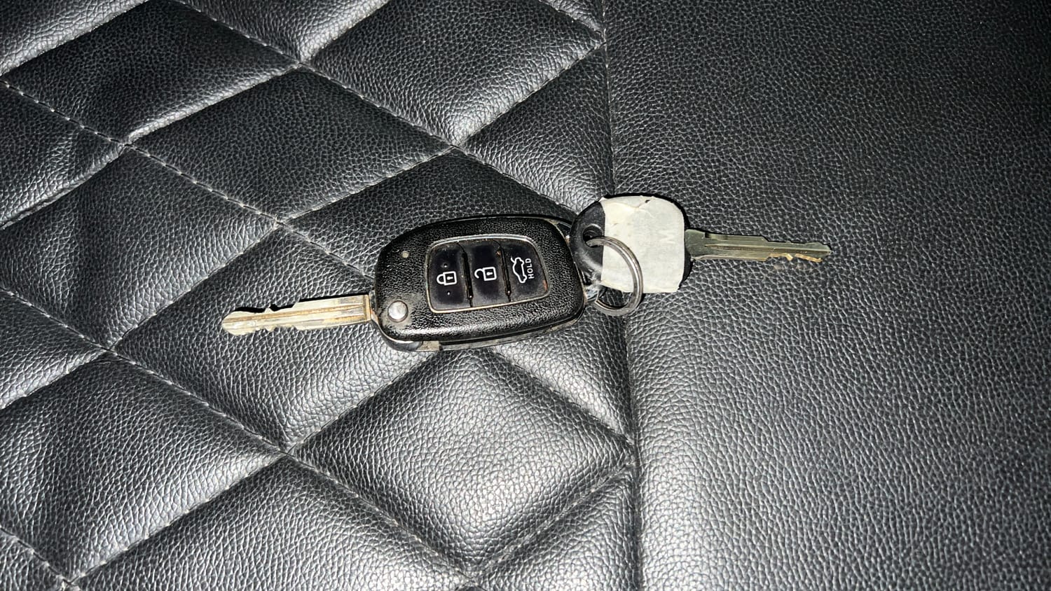 Used 2018 Hyundai Xcent SX Petrol Manual extra CAR KEY VIEW