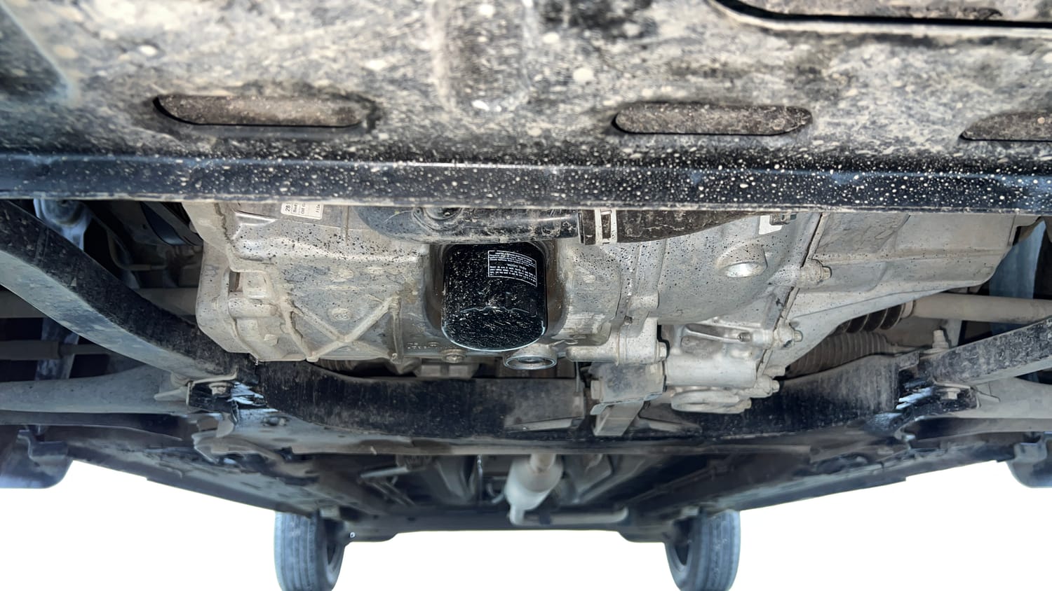 Used 2024 Nissan Magnite XL Petrol Manual extra FRONT LEFT UNDERBODY VIEW