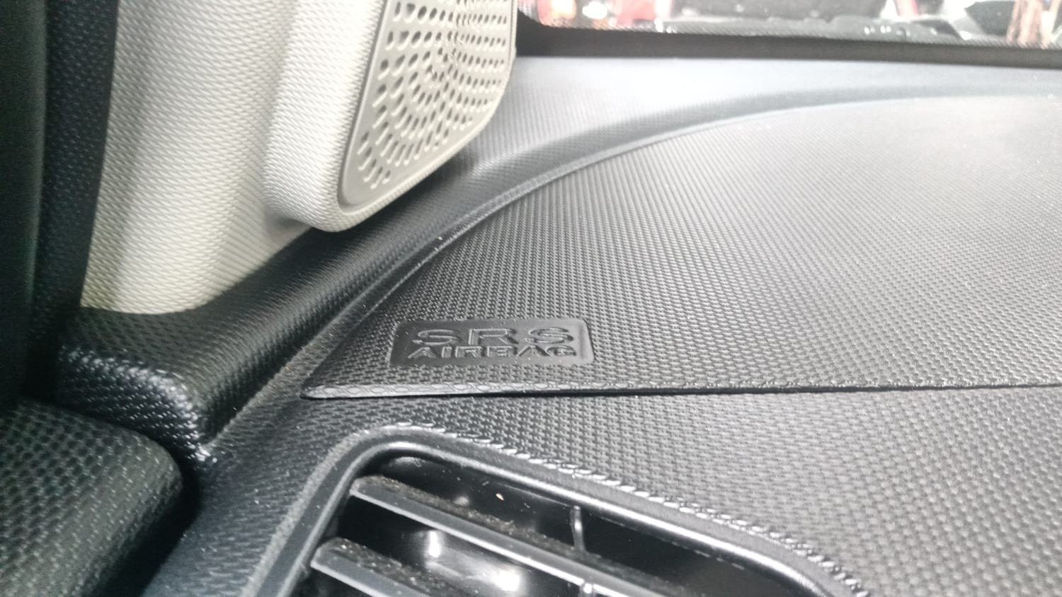 Used 2026 Tata Tiago XZ Plus CNG Cng Manual top_features Airbags