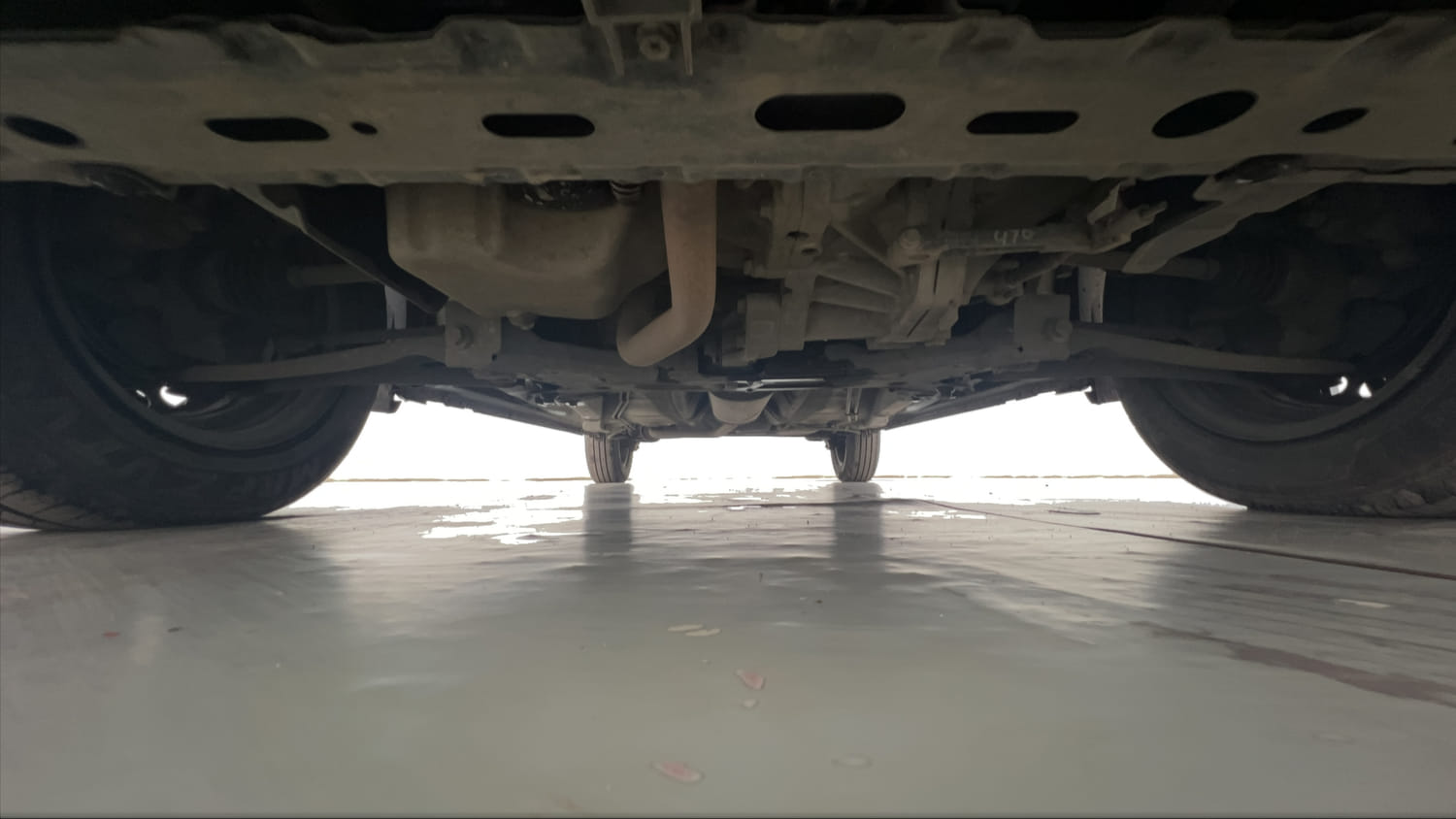 Used 2022 Maruti Suzuki S-Presso VXi (O) Petrol Manual extra FRONT LEFT UNDERBODY VIEW