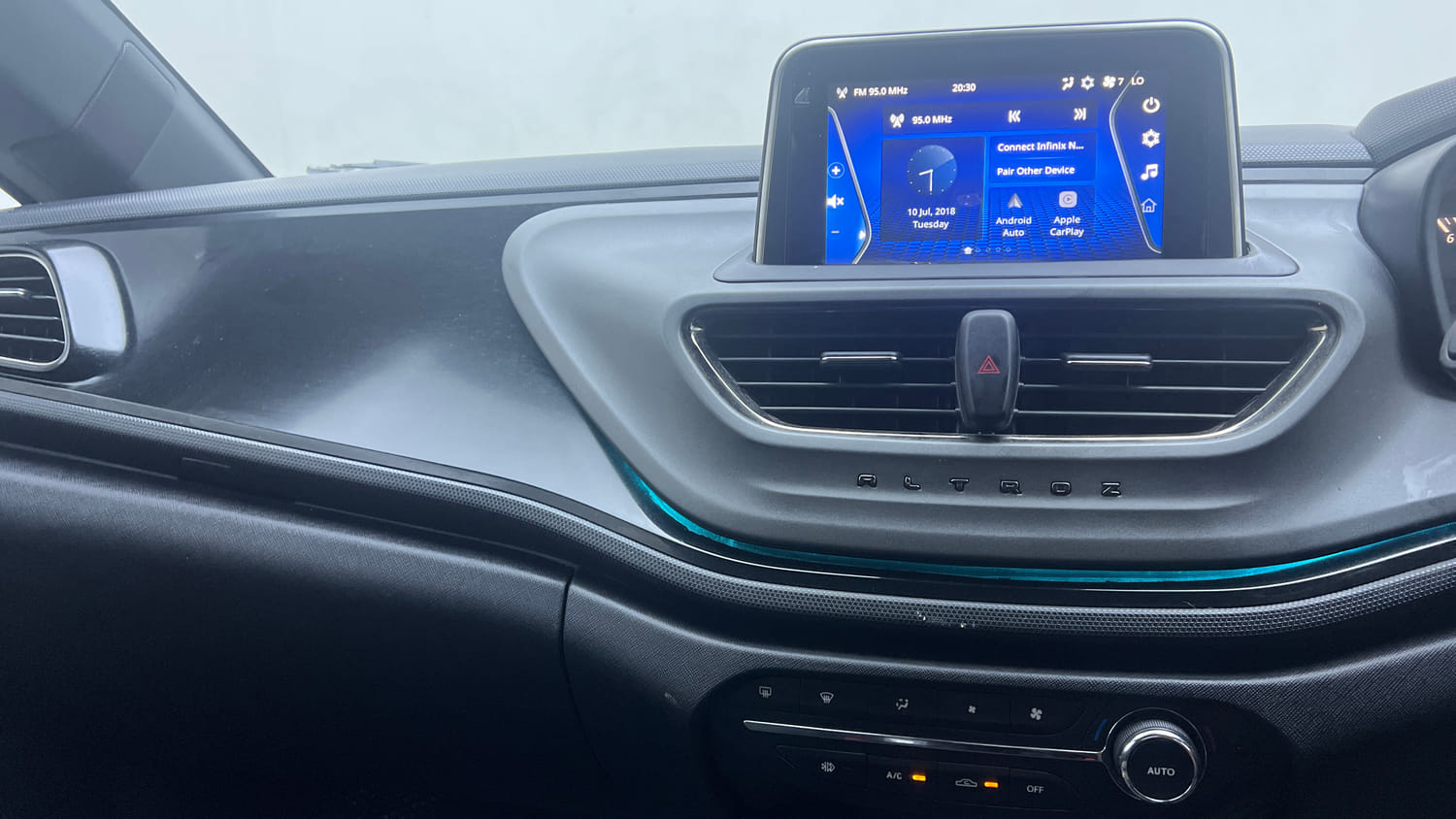 Used 2022 Tata Altroz XZ Plus Petrol Dark Edition Petrol Manual interior MUSIC SYSTEM & AC CONTROL VIEW