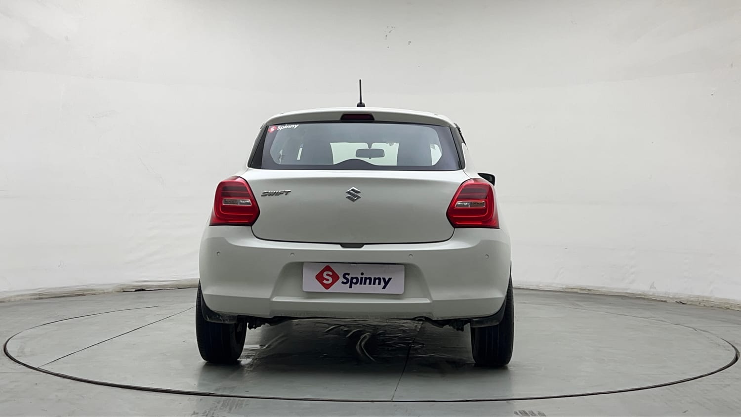 Used 2021 Maruti Suzuki Swift VXi AMT Petrol Automatic exterior BACK VIEW