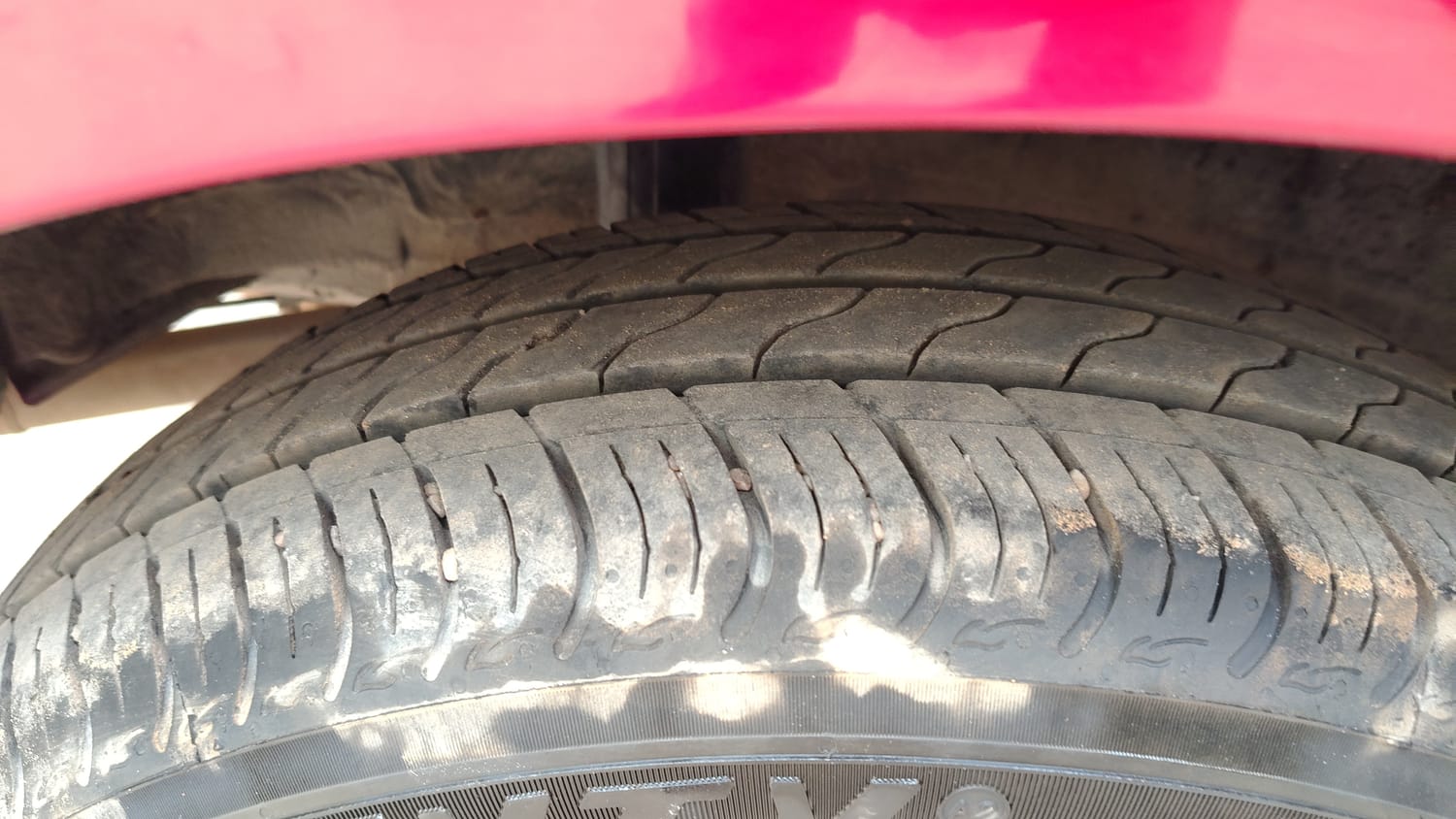 Used 2020 Honda Amaze 1.2 V MT Petrol Petrol Manual tyres RIGHT REAR TYRE TREAD VIEW