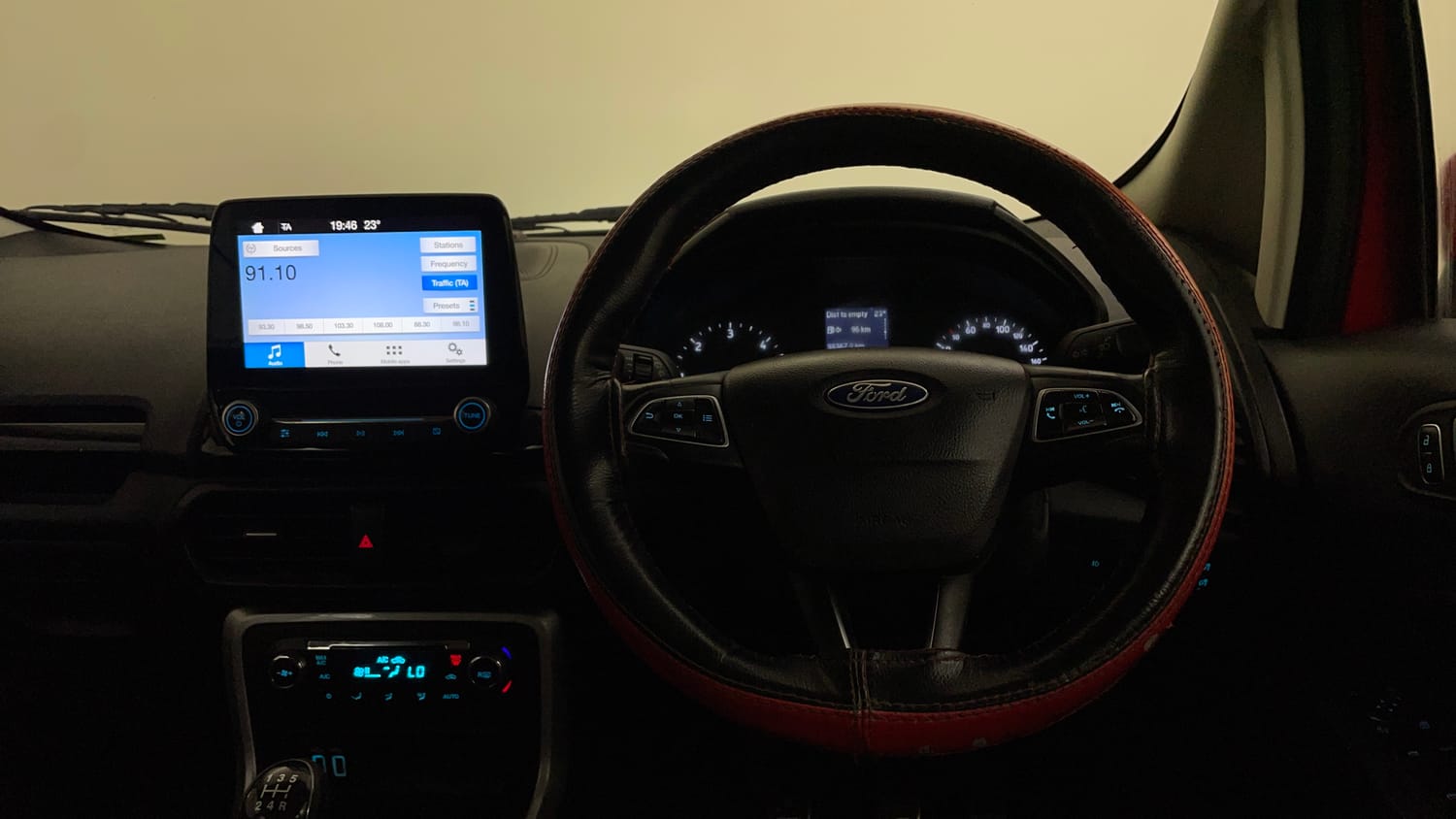 Used 2018 Ford EcoSport Titanium + 1.5L TDCi Diesel Manual interior STEERING VIEW