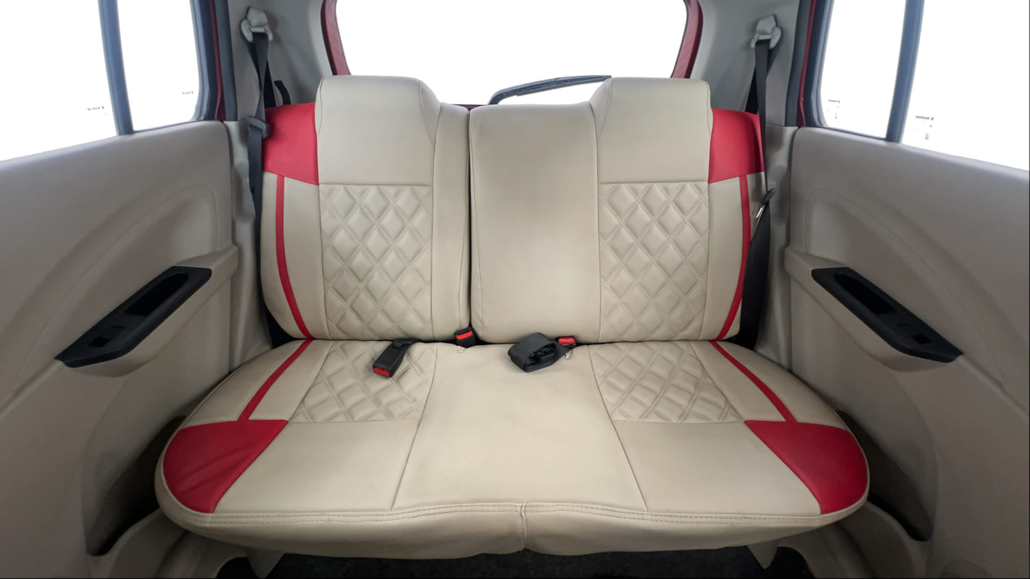 Used 2019 Maruti Suzuki Celerio ZXi (O) AMT Petrol Automatic interior REAR SEAT CONDITION VIEW