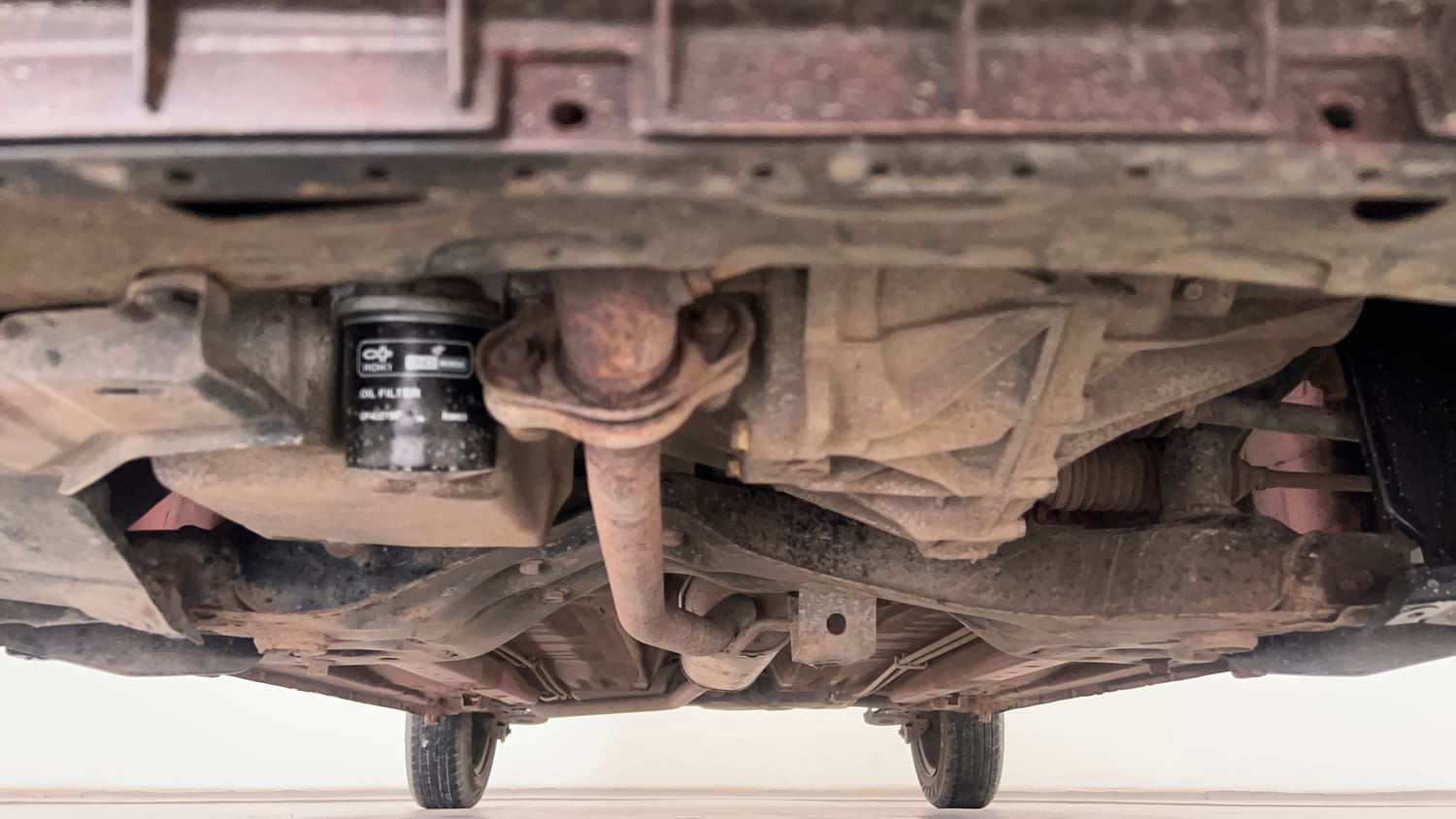 Used 2019 Maruti Suzuki Celerio ZXi (O) AMT Petrol Automatic extra FRONT LEFT UNDERBODY VIEW