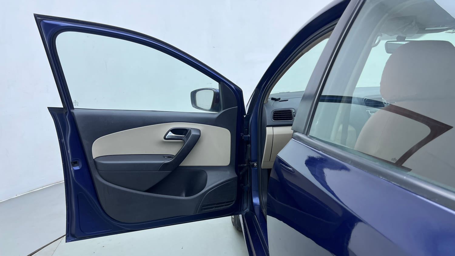 Used 2013 Volkswagen Polo Comfortline 1.2L (P) Petrol Manual interior LEFT FRONT DOOR OPEN VIEW