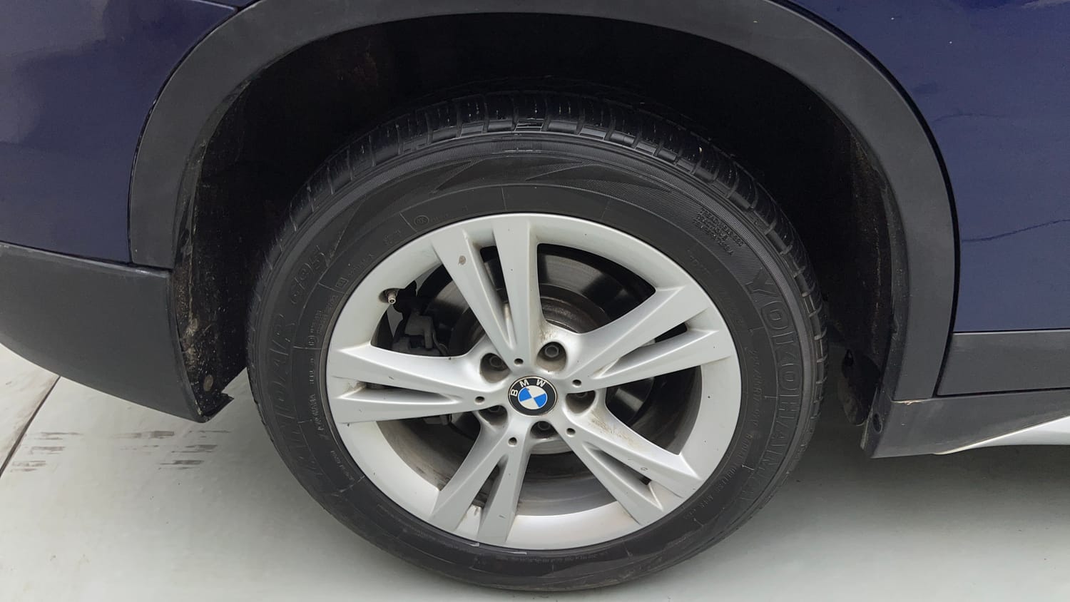 Used 2019 BMW X1 sDrive20d xLine Diesel Automatic tyres RIGHT REAR TYRE RIM VIEW