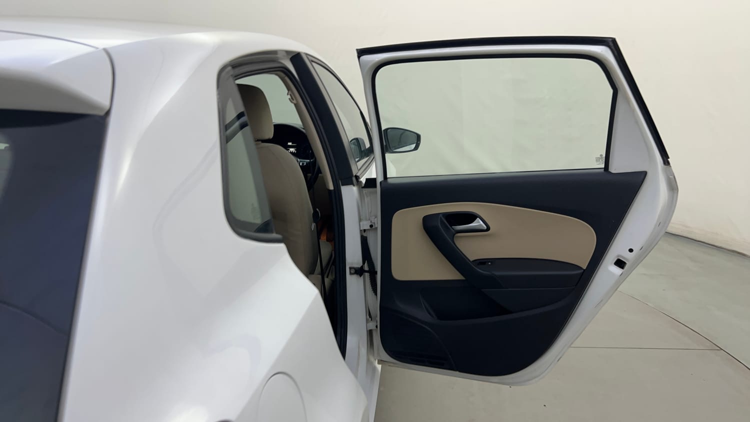 Used 2017 Volkswagen Polo Highline1.2L (P) Petrol Manual interior RIGHT REAR DOOR OPEN VIEW