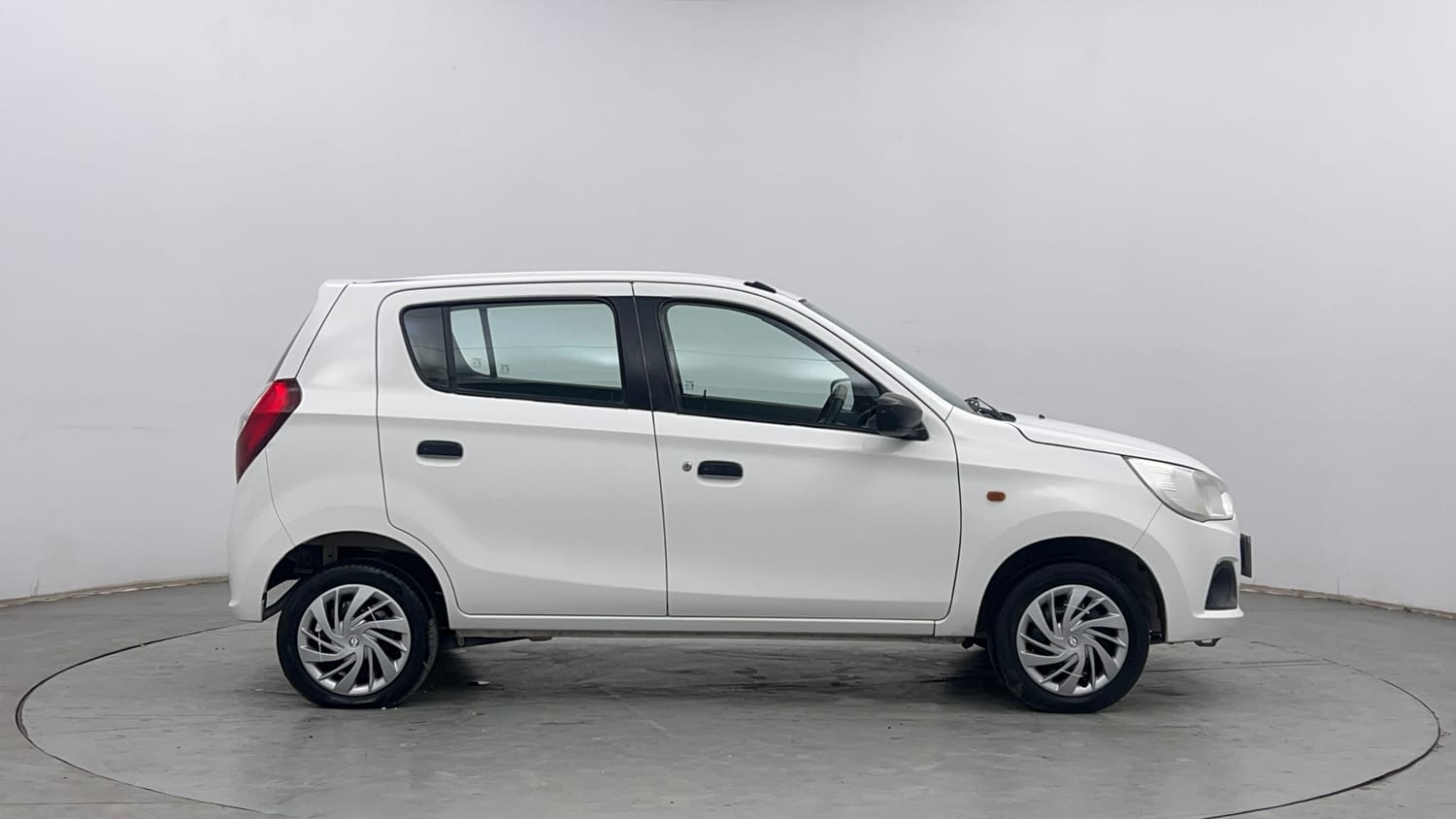 Used 2016 Maruti Suzuki Alto K10 VXi Petrol Manual exterior RIGHT SIDE VIEW