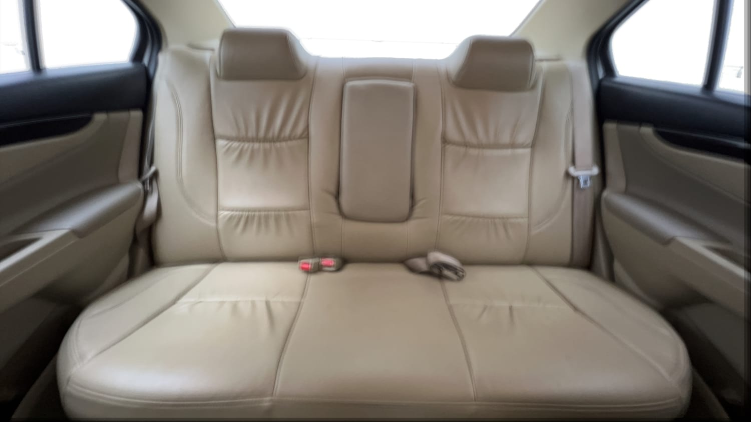 Used 2017 Maruti Suzuki Ciaz Zeta 1.4 MT Petrol Manual interior REAR SEAT CONDITION VIEW