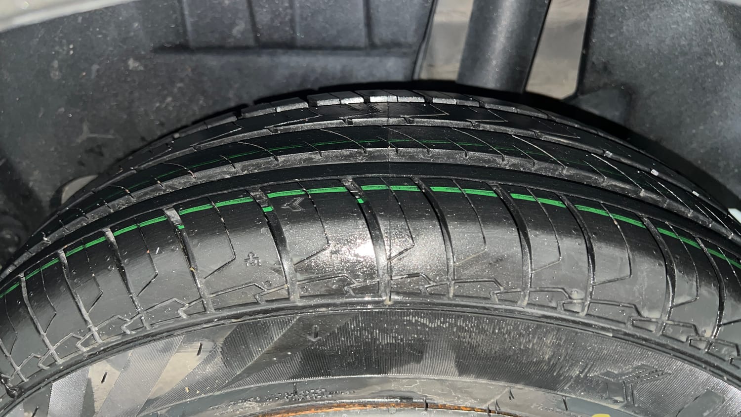 Used 2020 Maruti Suzuki Dzire VXi Petrol Manual tyres LEFT REAR TYRE TREAD VIEW