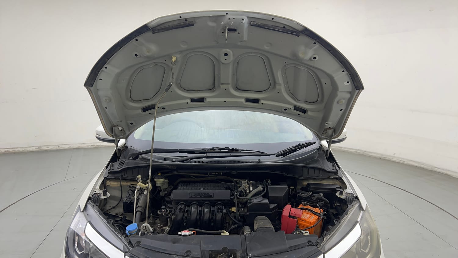 Used 2017 Honda City V CVT Petrol Petrol Automatic engine ENGINE & BONNET OPEN FRONT VIEW