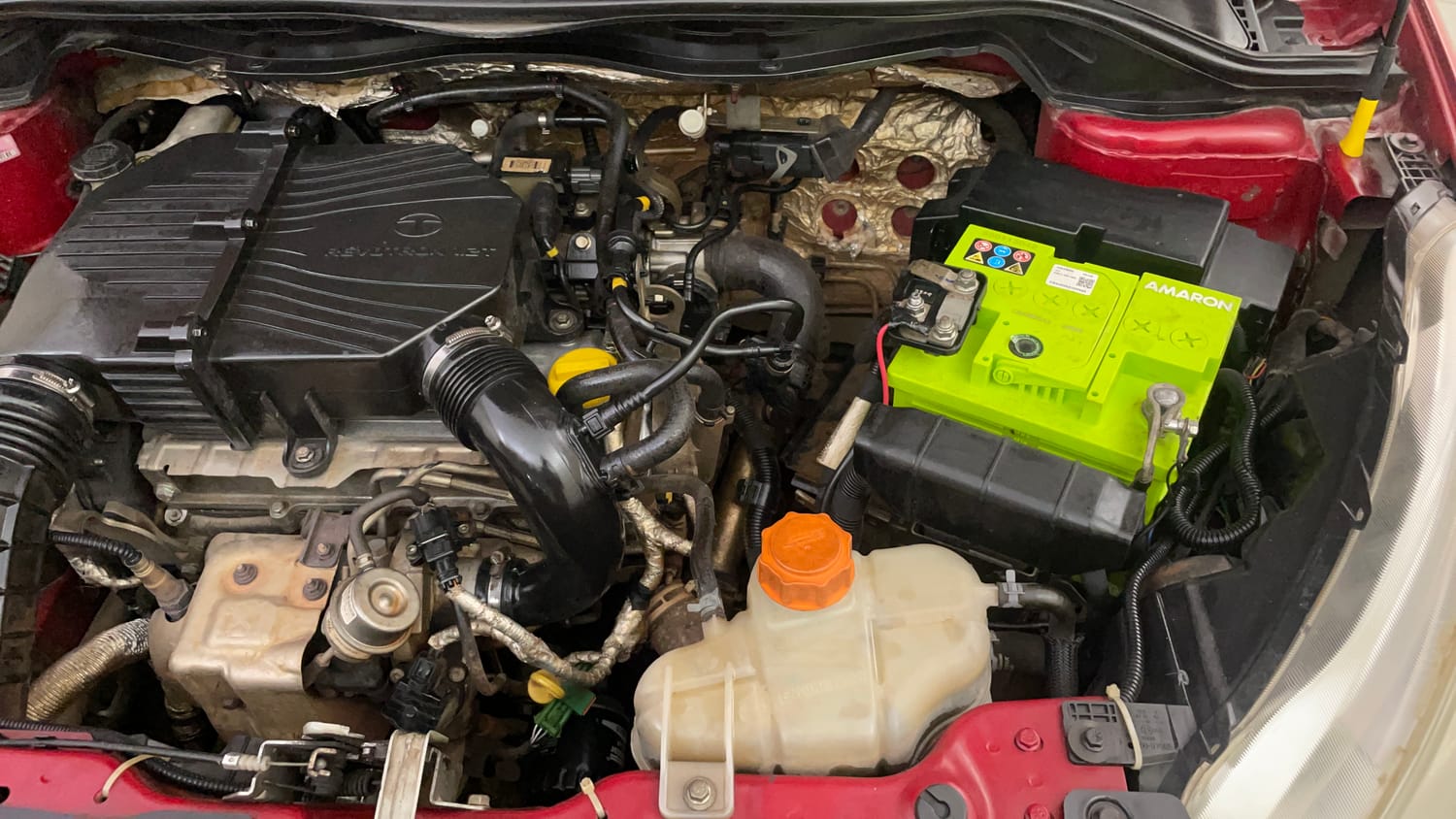 Used 2014 Tata Zest XT Petrol Petrol Manual engine ENGINE LEFT SIDE VIEW