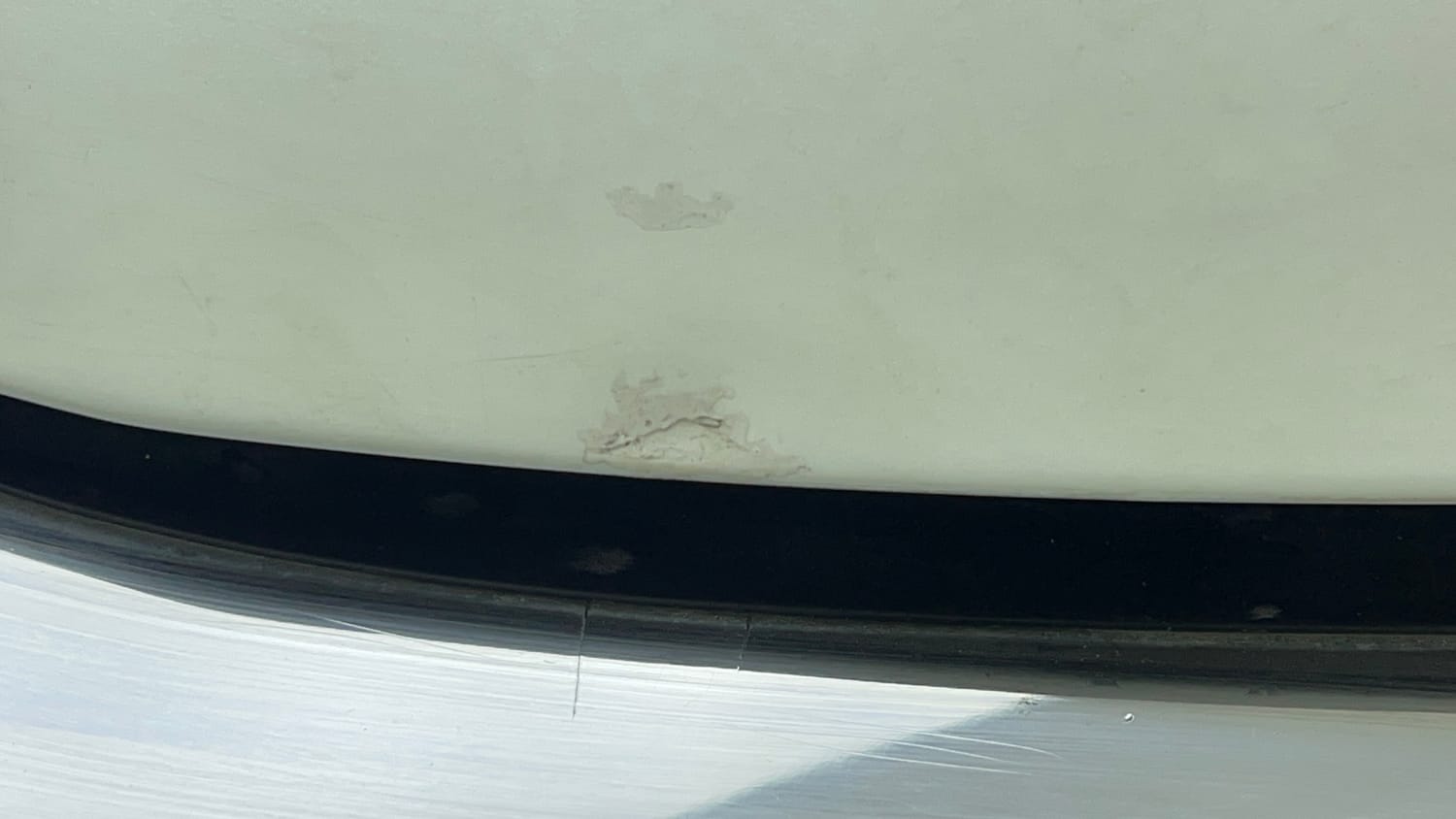Used 2017 Honda City V CVT Petrol Petrol Automatic dents MINOR DENT