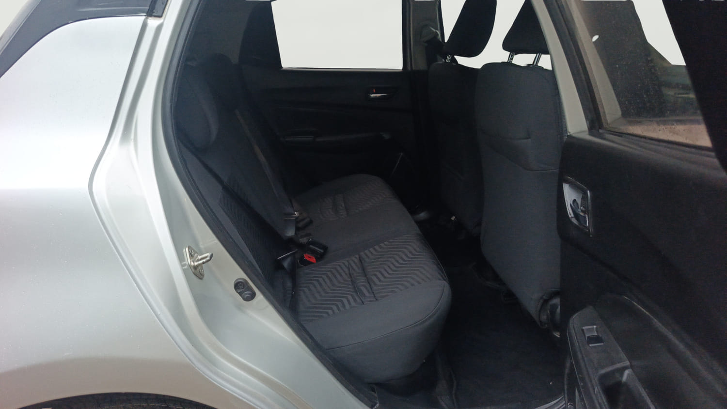 Used 2019 Maruti Suzuki Swift ZDi Plus AMT Diesel Automatic interior RIGHT SIDE REAR DOOR CABIN VIEW